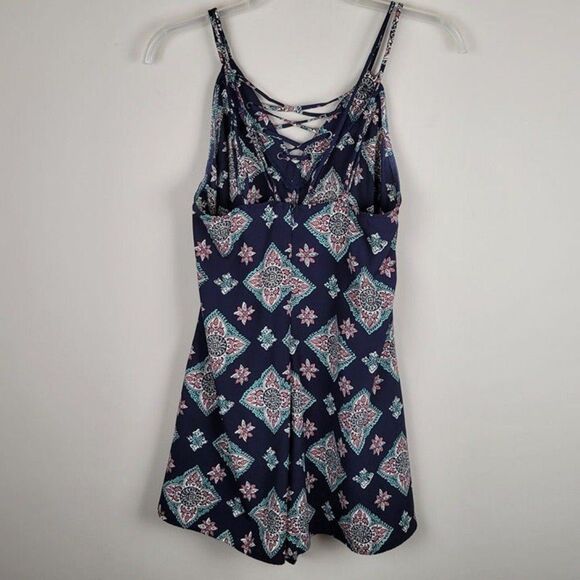 Illa Illa Sphagetti Straps Romper Navy Blue Floral Boho Size M - Picture 4 of 12